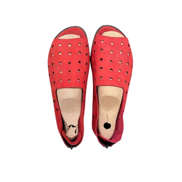 Sesto Meucci Evonne Red Nubock Cushioned Footbed Open Toe Slip On Flats - Size 9 - Picture 4 of 14